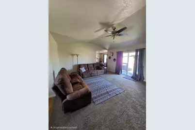 5556 State Street, Klamath Falls, OR 97603 - Photo 4