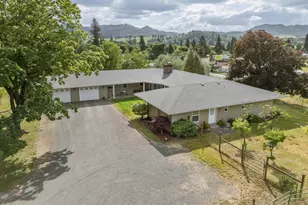 9114 Old Hwy 99 S, Dillard, OR 97432 - Photo 1