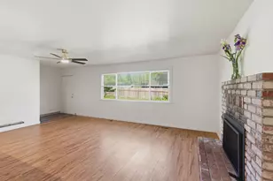 1225 SE Grandview Ave, Grants Pass, OR 97527 - Photo 12