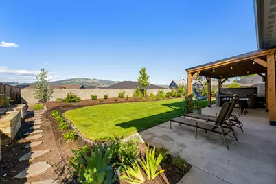 1004 Arana Drive, Phoenix, OR 97535 - Photo 28