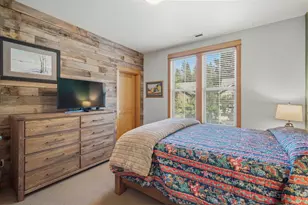 57129 Evergreen Loop, Sunriver, OR 97707 - Photo 10