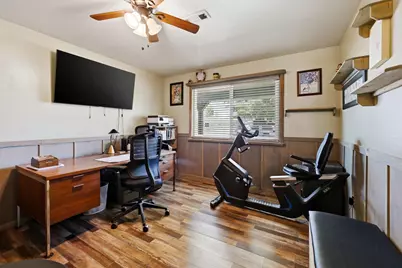 2348 Silver Palm Drive, Medford, OR 97504 - Photo 26