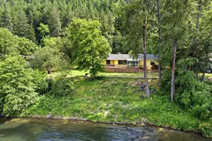 2700 Rogue River Hwy, Grants Pass, OR 97527 - Photo 40