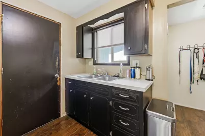 102 Elm Street, Phoenix, OR 97535 - Photo 16
