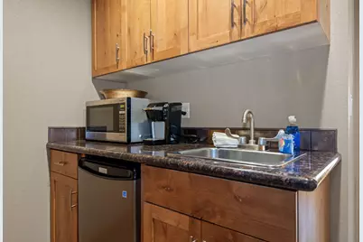 22539 Martee Lane, Bend, OR 97701 - Photo 18