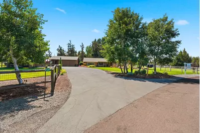22539 Martee Lane, Bend, OR 97701 - Photo 2