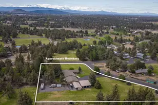 22539 Martee Ln, Bend, OR 97701 - Photo 2