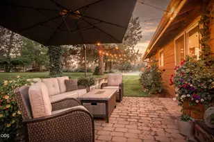 22539 Martee Ln, Bend, OR 97701 - Photo 160