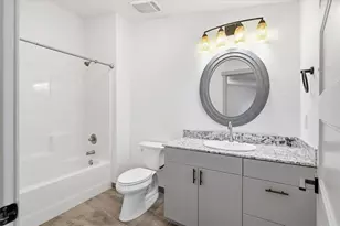412 Azalea Ct, Talent, OR 97540 - Photo 34
