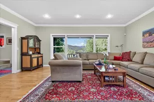 39 E Valley View Rd, Ashland, OR 97520 - Photo 18