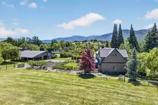 39 E Valley View Rd, Ashland, OR 97520 - Photo 62