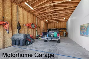 39 E Valley View Rd, Ashland, OR 97520 - Photo 52