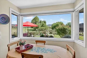 39 E Valley View Rd, Ashland, OR 97520 - Photo 24