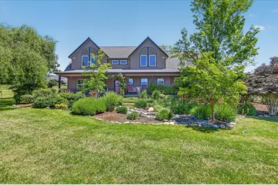 39 E Valley View Road, Ashland, OR 97520 - Photo 14