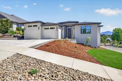 4302 Vista Pointe Drive, Medford, OR 97504 - Photo 6