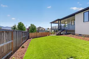4302 Vista Pointe Dr, Medford, OR 97504 - Photo 38