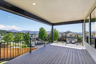 4302 Vista Pointe Dr, Medford, OR 97504 - Photo 26