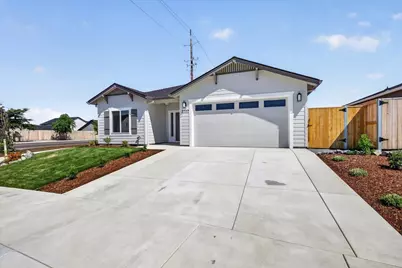 3707 Ford Drive, Medford, OR 97504 - Photo 2