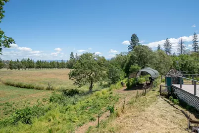 4970 Old Stage Road, Central Point, OR 97502 - Photo 42