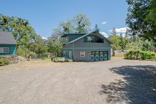 4970 Old Stage Rd, Central Point, OR 97502 - Photo 32