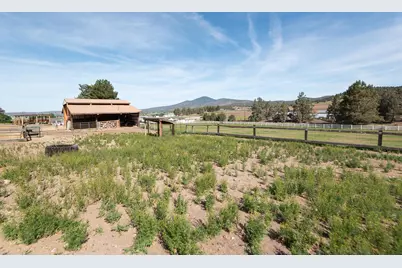 8180 NW Country Loop, Prineville, OR 97754 - Photo 54