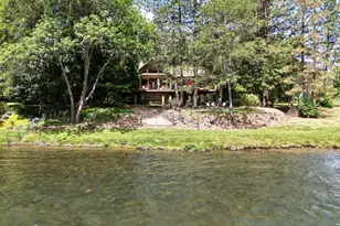 38 Meadow Ln, Shady Cove, OR 97539 - Photo 2