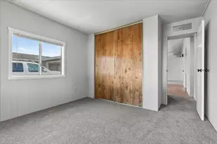 555 Freeman Rd, Central Point, OR 97502 - Photo 16