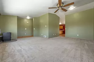 2630 Frontage Rd, Klamath Falls, OR 97601 - Photo 26