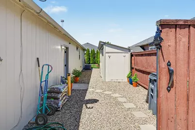 3261 Dearborn Lane, Medford, OR 97504 - Photo 44
