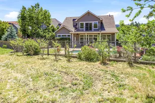 403 Briscoe Pl, Ashland, OR 97520 - Photo 4