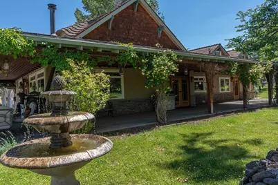 21925 Bear Creek Road, Bend, OR 97701 - Photo 58