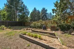 20584 Brightenwood Ln, Bend, OR 97702 - Photo 32