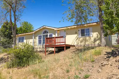 729 Hill Street, Klamath Falls, OR 97601 - Photo 1