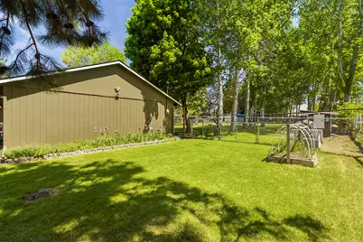 61908 Pettigrew Road, Bend, OR 97702 - Photo 52