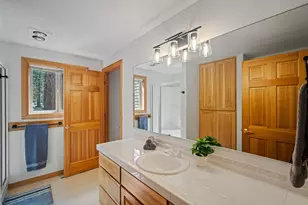17948 Shadow Ln, Sunriver, OR 97707 - Photo 66