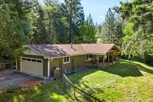 9158 Lower River Rd, Grants Pass, OR 97526 - Photo 4