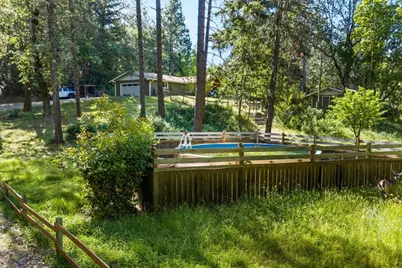 9158 Lower River Road, Grants Pass, OR 97526 - Photo 32