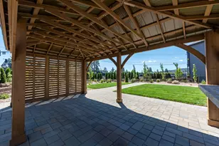 20516 NE Empire Ave, Bend, OR 97701 - Photo 36