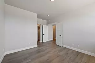 20516 NE Empire Ave, Bend, OR 97701 - Photo 16