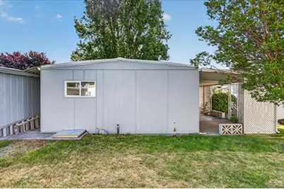 2252 Table Rock #SPC 100, Medford, OR 97501 - Photo 20