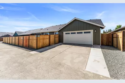 2812 SW Elmer Nelson Lane, Grants Pass, OR 97527 - Photo 22