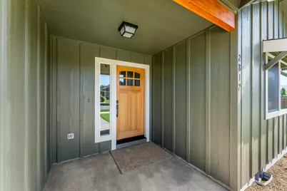 2812 SW Elmer Nelson Lane, Grants Pass, OR 97527 - Photo 2