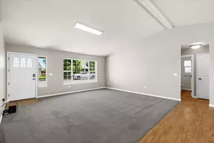 7925 Timberline, White City, OR 97503 - Photo 4
