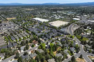 973 NE Paula Dr, Bend, OR 97701 - Photo 60
