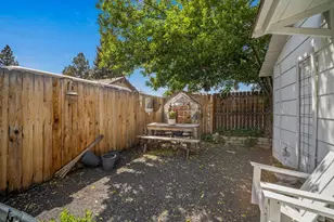 335 SW Mc Kinley Ave, Bend, OR 97702 - Photo 66