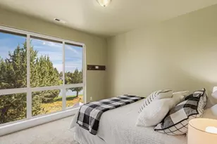 1378 Highland View Loop, Redmond, OR 97756 - Photo 42