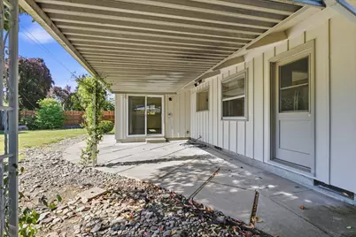 316 Stanley Avenue, Medford, OR 97504 - Photo 24