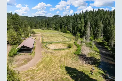 25232 Highway 140, Eagle Point, OR 97524 - Photo 34