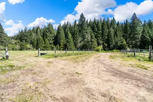 25232 Hwy 140, Eagle Point, OR 97524 - Photo 32