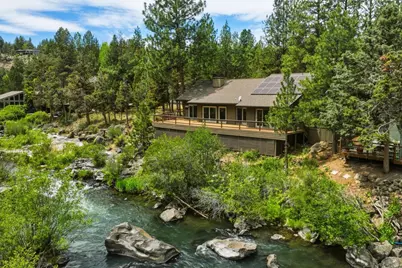 637 NW Silver Buckle Road, Bend, OR 97703 - Photo 2